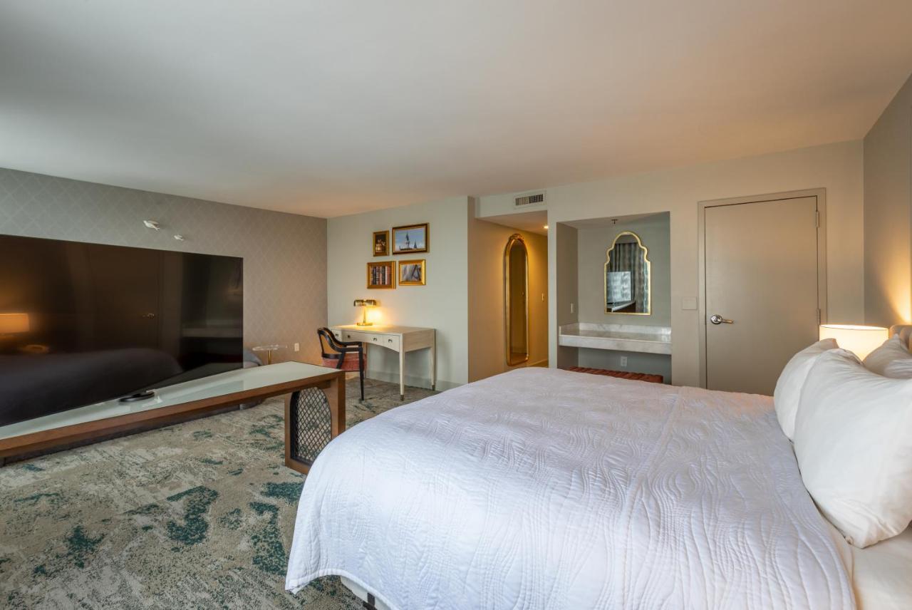Castle Hotel, Autograph Collection Williamsburg Luaran gambar