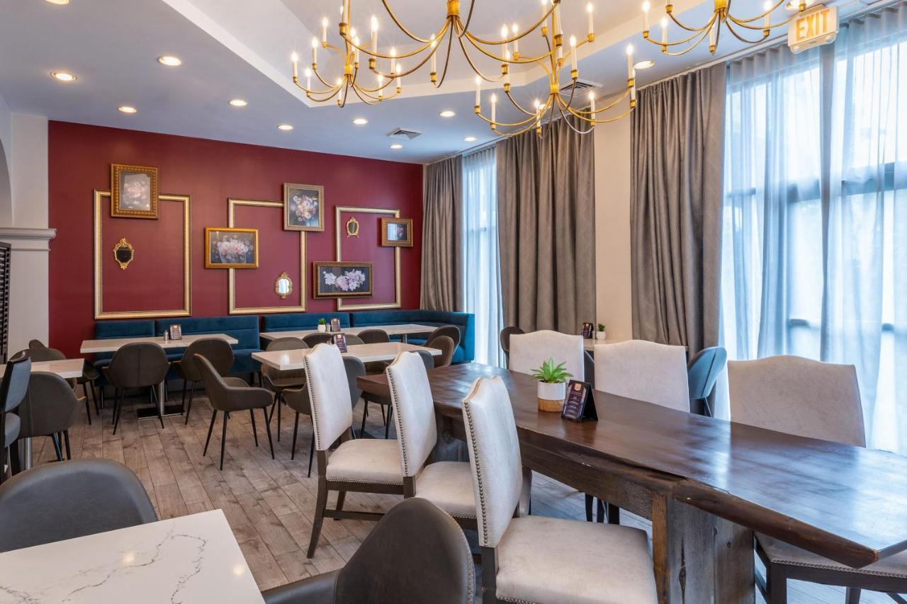 Castle Hotel, Autograph Collection Williamsburg Luaran gambar
