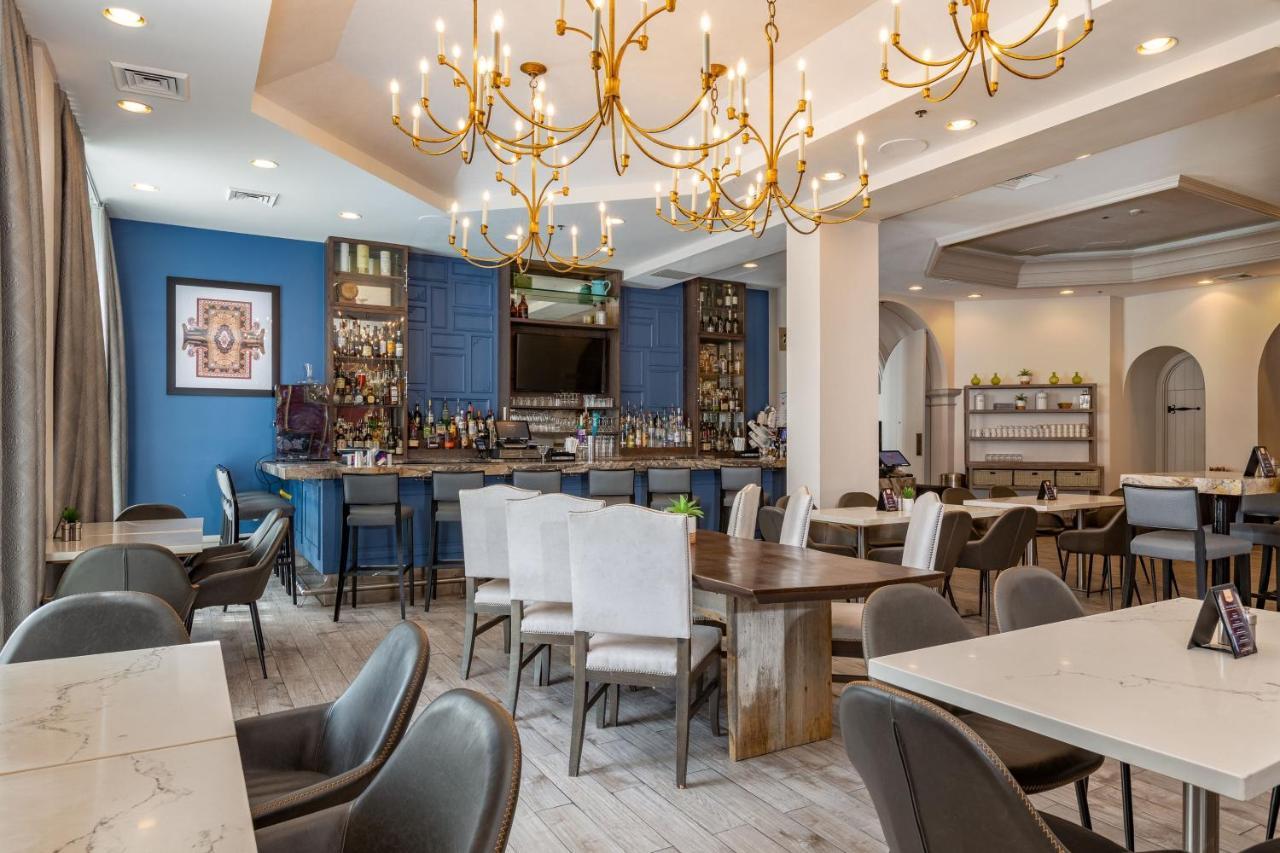 Castle Hotel, Autograph Collection Williamsburg Luaran gambar