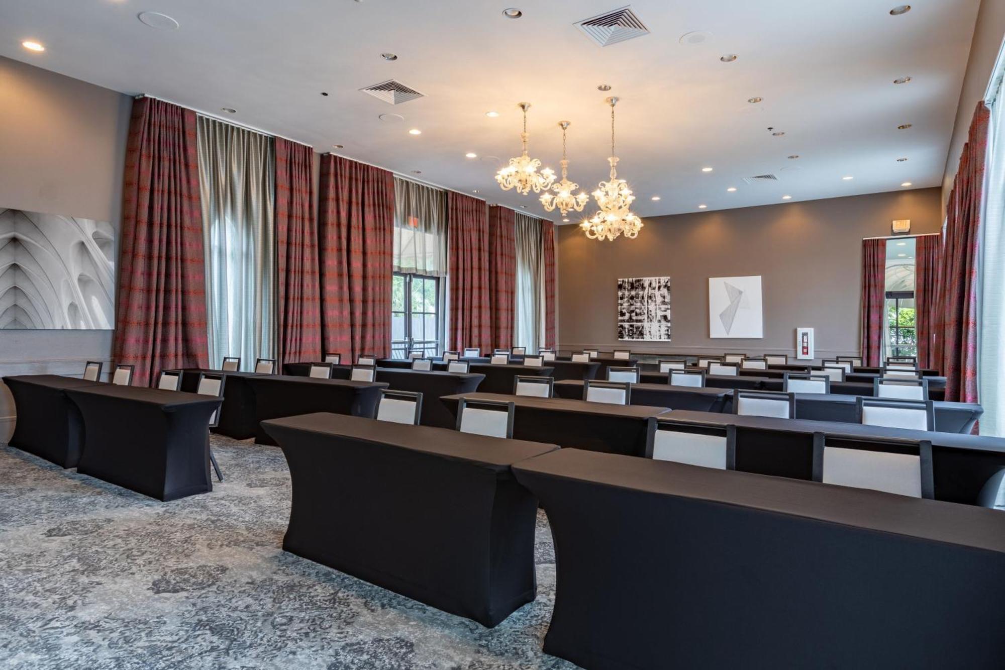 Castle Hotel, Autograph Collection Williamsburg Luaran gambar